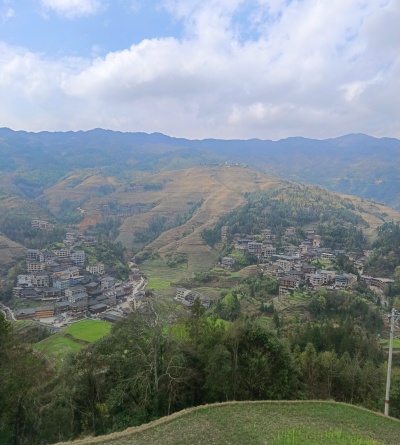 分場景的具體加固方案輕度加固適合陽臺(tái)沒有明顯損壞